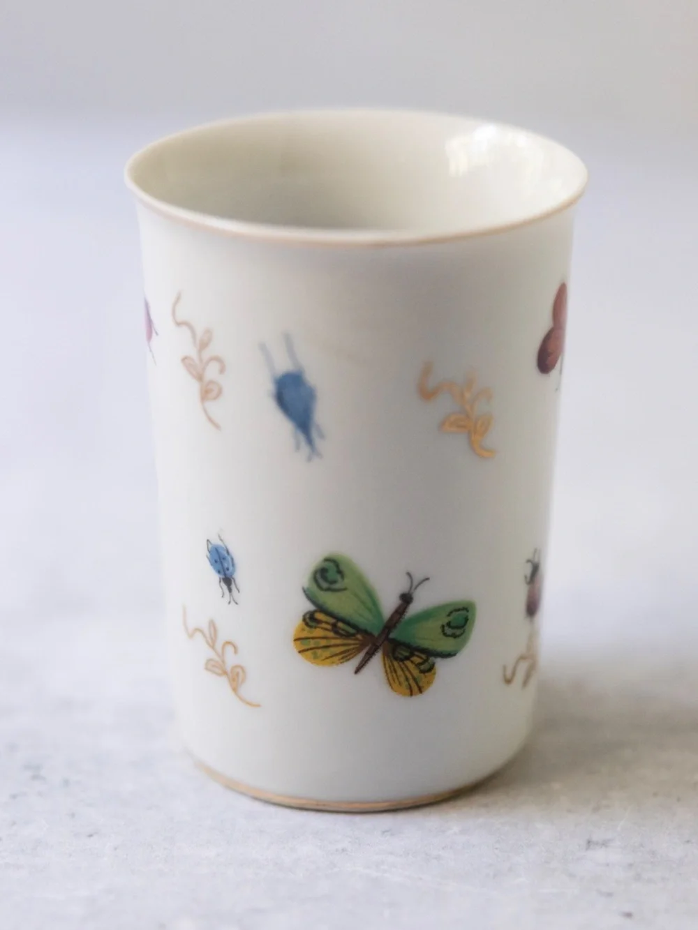 Spring Time Royal Crown Japan vintage porcelain cup tumbler vase 3 3/8